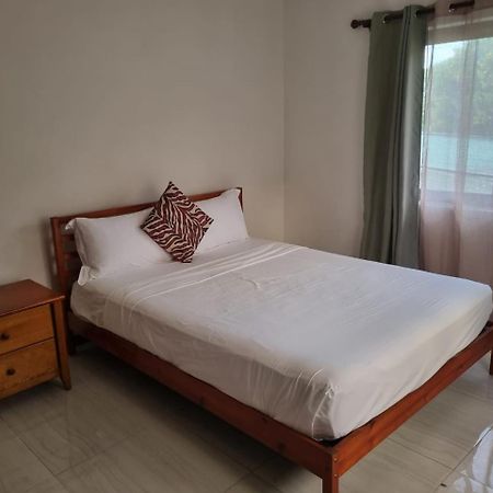 Les Forbans SelfCatering Apartment Takamaka Extérieur photo
