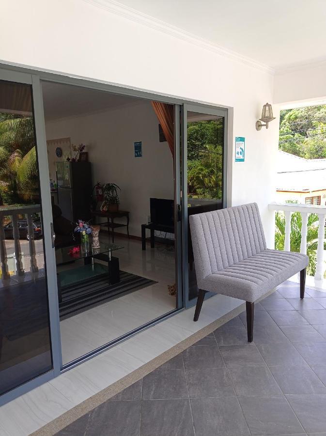 Les Forbans SelfCatering Apartment Takamaka Extérieur photo