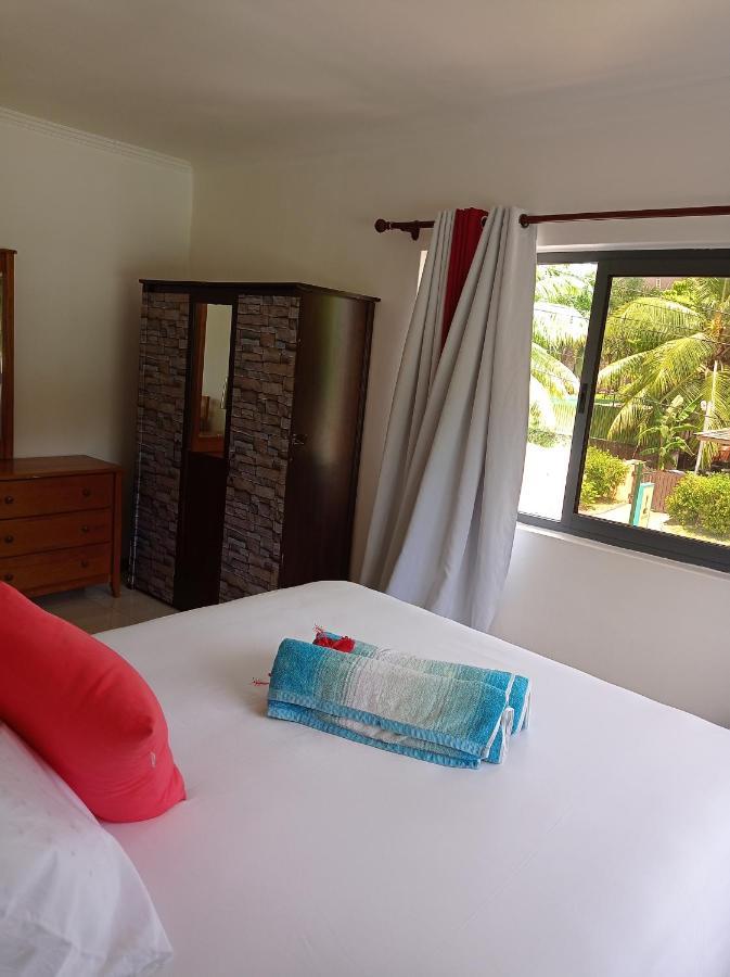 Les Forbans SelfCatering Apartment Takamaka Extérieur photo