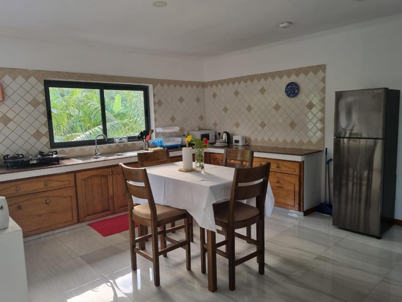 Les Forbans SelfCatering Apartment Takamaka Extérieur photo